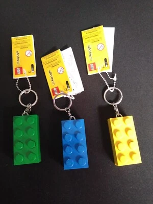 Lego KE5 Brick Keylight Green, Yellow or Blue FASTP&P  keyring Torch Genuine - Image 1 of 4