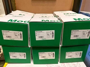 Schneider BMXCPS3500 - Picture 1 of 2