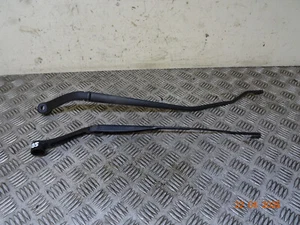 2016 SUZUKI VITARA SZ-T APK 1.6 PETROL MK4 PAIR OF FRONT WIPER ARM REF18785 - Picture 1 of 15