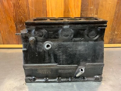 Triumph Spitfire MK2 • Bloque motor original 1147 desnudo #FC51437HE. Usado. T8320 Foto 1 de 4