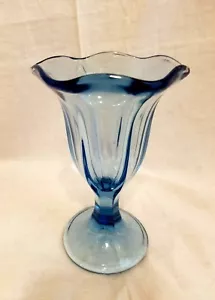 Vajilla Anchor Hocking AZUL CLARO CORTO Perfecto Sherbet Vidrio 6 1/4" de Alto - Imagen 1 de 3