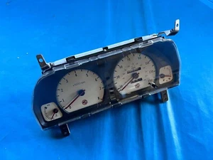 MG F 1.8 VVC Speedometer Assembly (Part #: YAC109930) 51,977 Miles 1996 - 2000 - Picture 1 of 5
