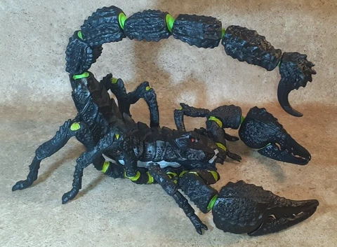 Eldrador Schleich Xoromon Scorpion 2014 Black and Green No Rider Nice Cover