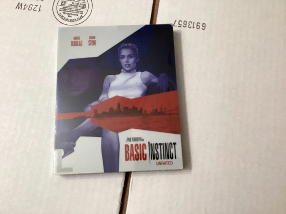 Basic Instinct 4K UHD / Blu-ray /Digital Lions gate  Limited Steelbook Brand New - Image 1 of 1