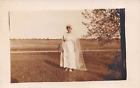 Junge Damen IN Hochzeit Kleid ~ 1902 Echt Foto Postkarte