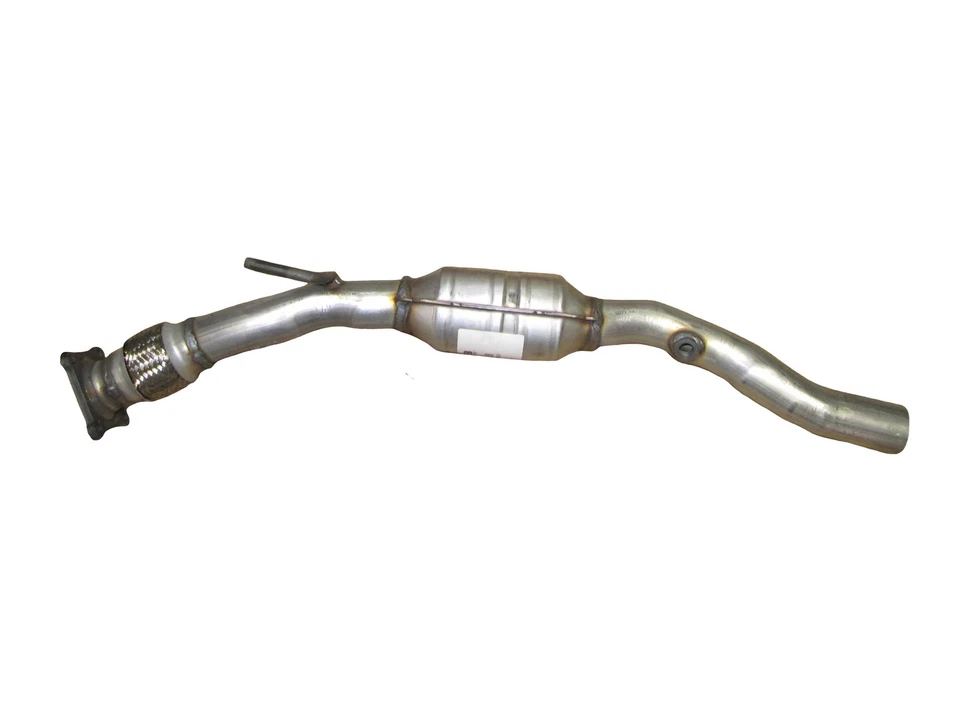 Catalytic Converter Fits 2008 2009 2010 Volkswagen Beetle Foto 1 de 2