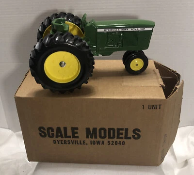 Scale Models Toy Tractor 10th National Farm Toy Show Dyersville, Iowa 11/07 1987 - Image 1 of 4