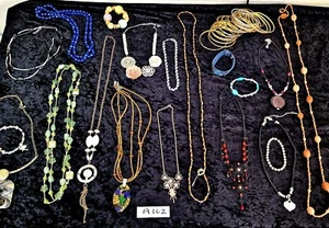Costume jewellery job lot. A102 - Picture 1 of 9