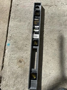 Johnson 24 Structo-cast Level - Picture 1 of 1