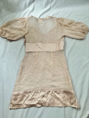 Женское мини-платье Marciano кружевное с коротким рукавом цвет слоновой кости сбоку на молнии размер XS - Изображение 1 из 4