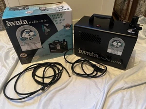 Iwata Studio Series Smart Power Jet IS-925 Airbrush Kompressor - Bild 1 von 14
