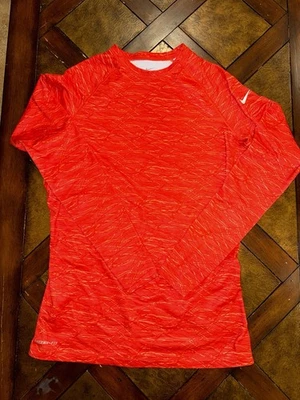 Nike Pro Combat Therma-Fit Dri-Fit Shirt Womens Large Long Sleeve Thumbholes Red - Image 1 of 4