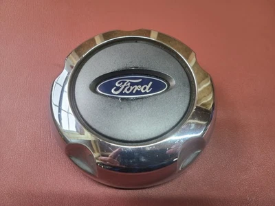 FORD EXPLORER WHEEL CENTER CAP HUBCAP COVER 2002 2003 2004 2005 IL24-1A096-BC - Image 1 of 4