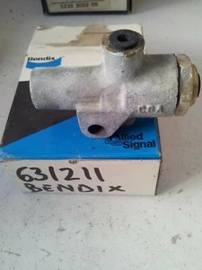 631.211 Bremskraftregler Corrector Brake Forces Correttore frenata Renault 4 R4 - Picture 1 of 1