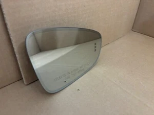 porch carrera 992 right mirror glass blind spot 992857522M - Picture 1 of 4