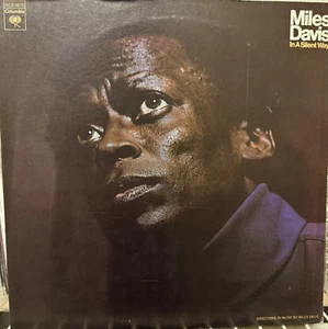 Miles Davis In A Silent Way Columbia ‎CS 9875 US Vinyl VG/VG+  - Picture 1 of 1