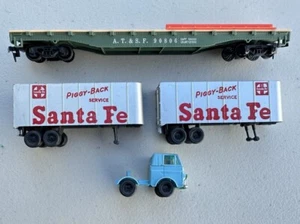 Vintage Tyco HO Scale Flat Cars AT&SF #90806 Santa Fe Piggy-Back 2-Trailers - Picture 1 of 5