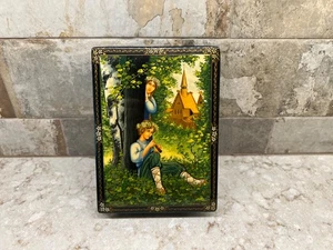 Russian Black Lacquered Handpainted Flute Player Fairy Tale Trinket Box - Picture 1 of 10