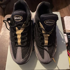 Nike Air Max 95 Recraft Grade School GS CJ3906-101 Kids Teens Womens Size 5.5 - Picture 1 of 8