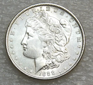 1888 P Morgan Silber Dollar Stempelglanz White Frosty Luster in Saflip #L107 - Bild 1 von 2