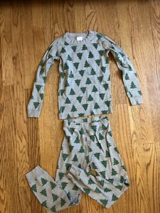 HANNA ANDERSSON Size 6-7 120 Christmas Trees Pajamas Pjs Organic Long Sleeve Set - Picture 1 of 6