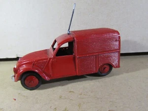 327W Vintage 1959 Dinky 25D France Citroën 2cv Van/Wagon Fire 1:43 Repaint - Picture 1 of 7