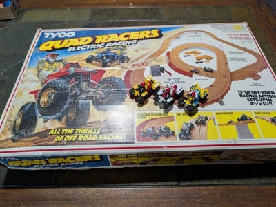 Difícil de encontrar 1987 Tyco Banshee Quad Racers HO Slot Car Race Set Foto 1 de 4