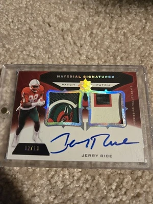 2013 UD Material Signatures Jerry Rice 2/10 Foto 1 de 3
