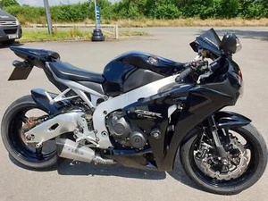 HONDA CBR1000RR RA-B FIREBLADE. 2011 61 REG. FANTASTIC CONDITION! MANY EXTRAS! - Picture 1 of 20