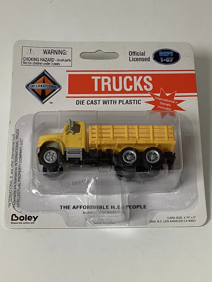 Ho Scale Boley Die cast With Plastic International Flat Bed Stake Body Truck New - Image 1 of 1