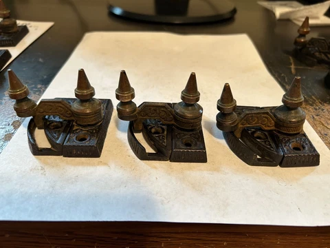 3 RARE ARTS CRAFT AESTHETIC EASTLAKE VICTORIAN CAST IRON BRASSWINDOW SASH LOCKS Cover