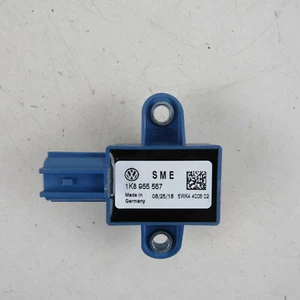 Sensore airbag 1K8955557 per Volkswagen Scirocco Mk3 08-17 usato (68165) - Picture 1 of 3