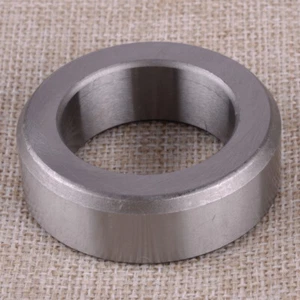 MB664448 RETAINER REAR AXLE BEARING INNER Fit For Mitsubishi Shogun Montero MK2 - Picture 1 of 4