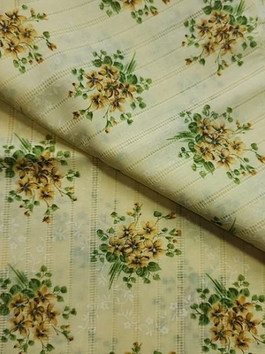 Dimity Pale Yellow Floral Bouquet Open Weave Cotton Fabric 44"w X 1.4yds Sewing  - Image 1 of 4