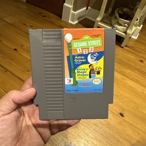 SESAME STREET 123 Astro-Grover Math & Ernie's Magic Shapes NINTENDO NES GAME - Imagen 1 de 2
