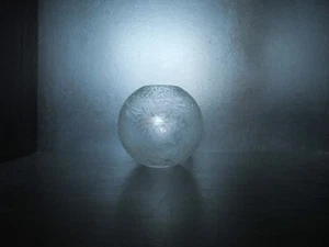 Globe tulipe boule lampe à pétrole cristal dégagé e l'acide Baccarat fougère - Imagen 1 de 8