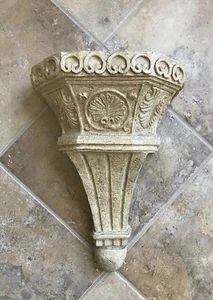 Vintage Distressed Cream Beige Lightweight Resin Wall Sconce Shelf 15.5x11.5x6" - Picture 1 of 15