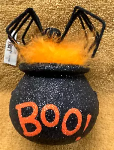 Pier 1 Importaciones Halloween 4.25" Brillo Brujas Caldero BOO! Adorno araña nuevo con etiquetas - Imagen 1 de 10