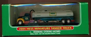 HESS - 2004 - HESS MINIATURE TANKER TRUCK - NEW IN BOX - Picture 1 of 2