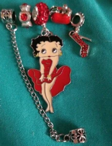 NEW BETTY w/6 TOTAL EUROPEAN CROWN CASTLE 3D MURANO GLASS BEADS LOT BBR01  - Picture 1 of 2