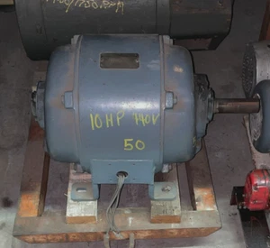 General Electric Induction Motor 440 Volts 10hp - Picture 1 of 6