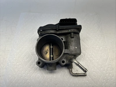 Corpo do acelerador OEM para 2004 2005 2006 2007 2008 Toyota Corolla 1.8L 22030-0D030 - Imagem 1 de 4