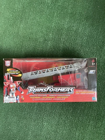 Transformers 2001 RID Robots In Disguise Optimus Prime Fire Truck New Cover