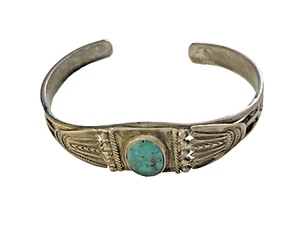 FRED HARVEY ERA NAVAJO SILVER AND TURQUOISE BRACELET SMALL SIZE - Picture 1 of 6