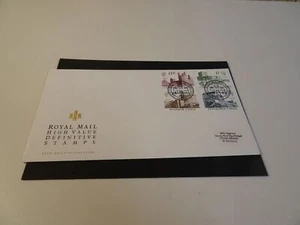 England Michel 1174-1177 FDC Burgen (22575) - Picture 1 of 2