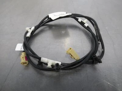 CABLE ANTENA AMPLIFICADOR FM2 FERRARI 296 GTS EB1406 2024 24 Foto 1 de 4