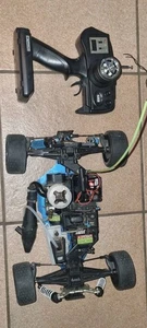 Carson 4WD RC Car 1:10  Verbrenner-Glattbahn Mit Fernsteuerung für Bastler  - Bild 1 von 9
