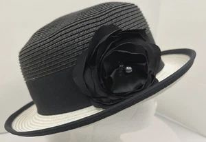 Nine West Church spring Flower  boater black white packable Hat one size - Picture 1 of 7