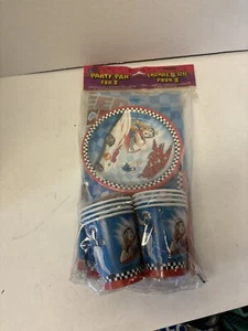 Speed Racer Birthday Supplies. Pack For 8 - Picture 1 of 2