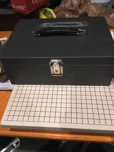 LOCKBOX WITH KEY, METAL, WITH CASH TRAY - Picture 1 of 5